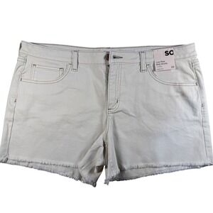 New SO Low Rise Midi Shorts Cream Denim Frayed Hem Juniors Plus Size 20 38W
